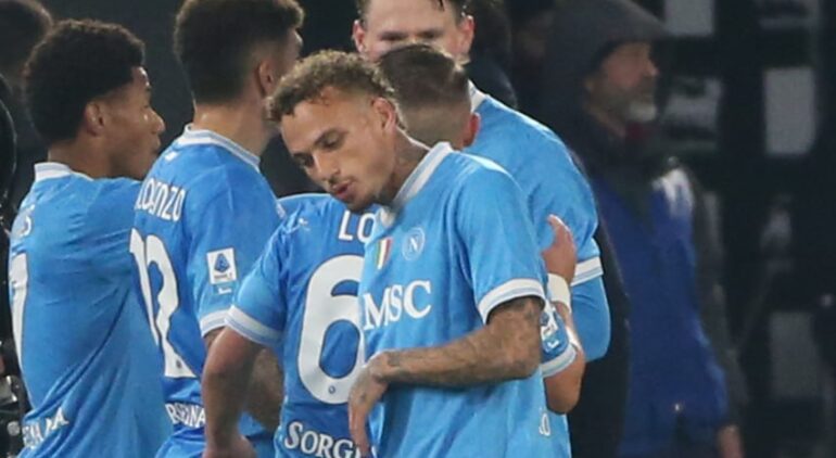 Roma revive interest in Noa Lang as Greenwood deal collapses