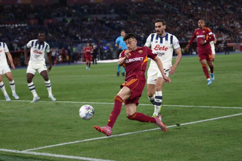 El Shaarawy takes in the Olimpico as Roma prepare for Genoa