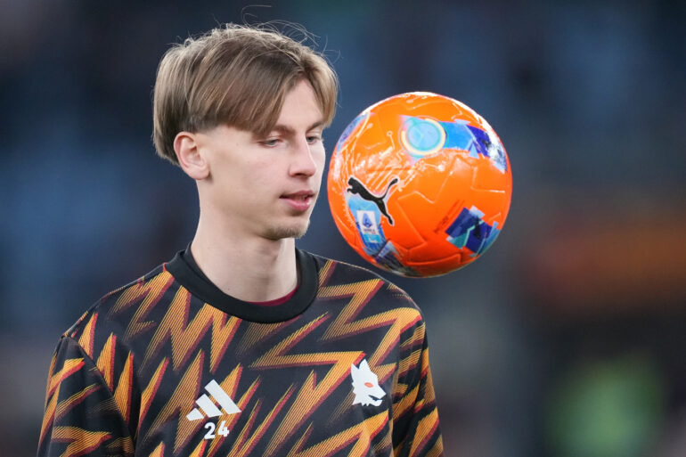 West Ham target Ziolkowski as Roma accelerate sales to meet financial deadline