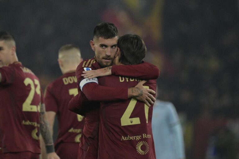 Pellegrini and Dybala ready to take pay cuts to stay at Roma