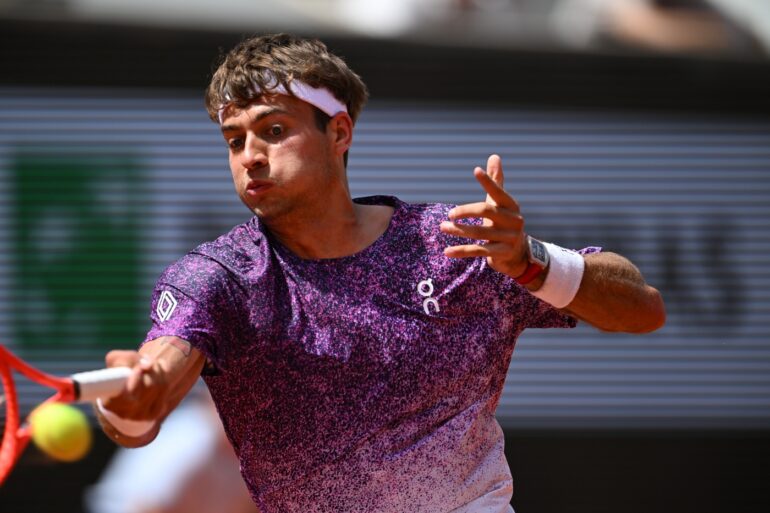 Cobolli reaches Roland Garros last 16 with Mancini-style celebration; backs Calafiori in Champions League final