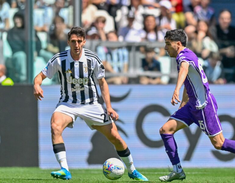 Champions League chase decided in simultaneous Serie A fixtures