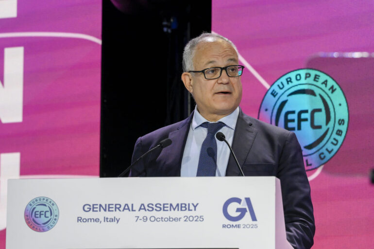Rome Mayor Gualtieri appeals to De Rossi ahead of Milan clash