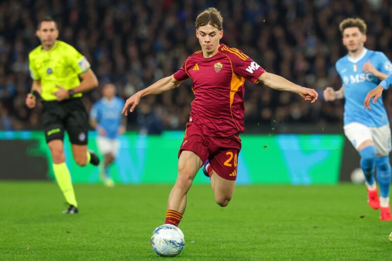 Venturino sidelined for patellar tendon surgery as Roma weighs buyout decision