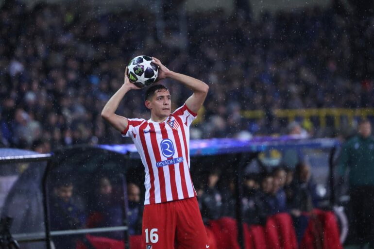 Roma and Napoli battle for fullback targets: Dodô and Molina in focus