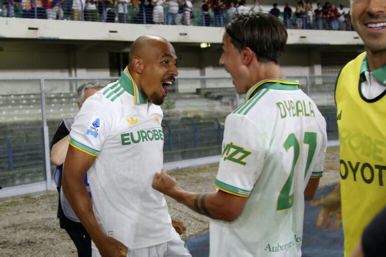 Malen reflects on early arrival; Dybala set for two-year renewal as Roma plan Barcelona and Brighton friendlies