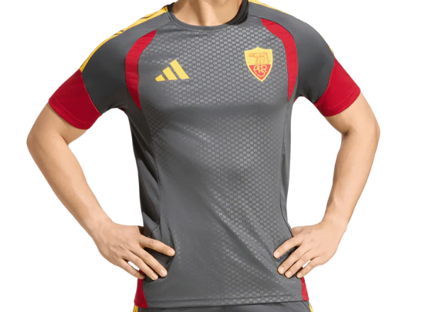 AS Roma unveils 2026–27 training kit with classic crest returning