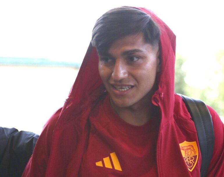 Roma arrive in Wales for pre-season camp at Vale Resort