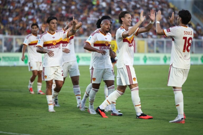 Roma crush Lecce 4–0 to match record run; Malen unstoppable as Gasperini impresses