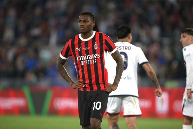 Roma keep Leão interest alive as Friedkin prepares to discuss deal