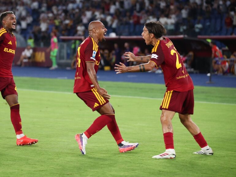 Dybala and Malen partnership tears Fiorentina apart in Roma's opening triumph