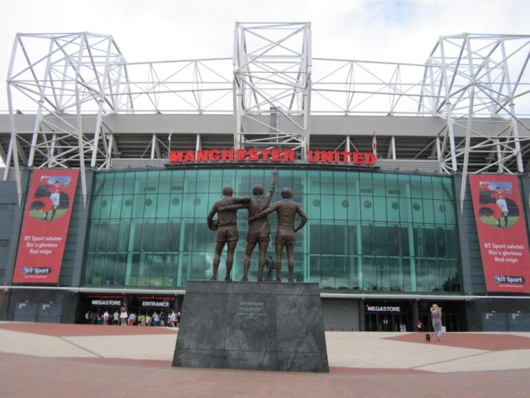 Roma fans' guide to Old Trafford for Manchester United clash