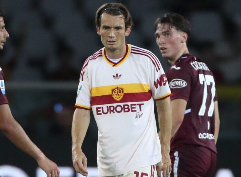 De Roon set to take command of midfield as Roma face Como and Real Madrid