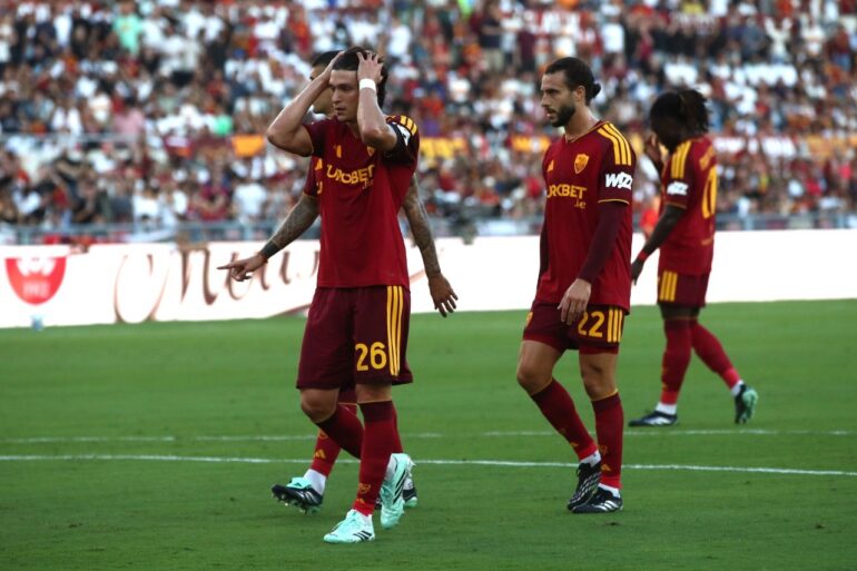 Roma and Inter draw 2–2 in thrilling Serie A encounter at the Olimpico