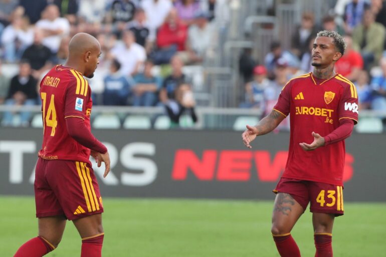 Malen apologises after red card in Como defeat