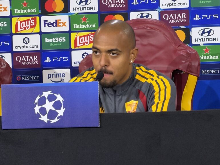 Malen frustrated by red card, ready for Real Madrid test