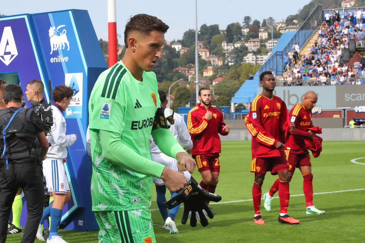 Gollini steps up for Roma in Como as Svilar sidelined