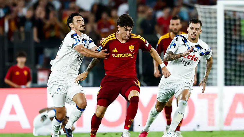 The tweets Roma fans deleted after Soulé's late goal