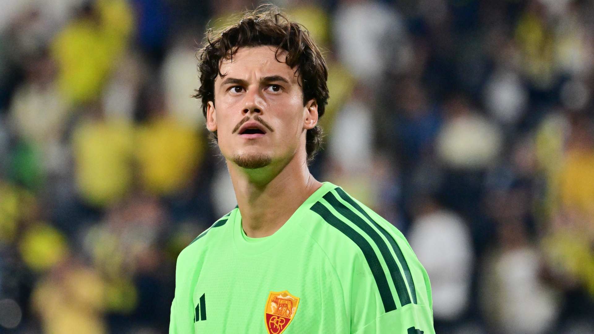 Svilar out for at least a month with fractured finger ahead of Como trip