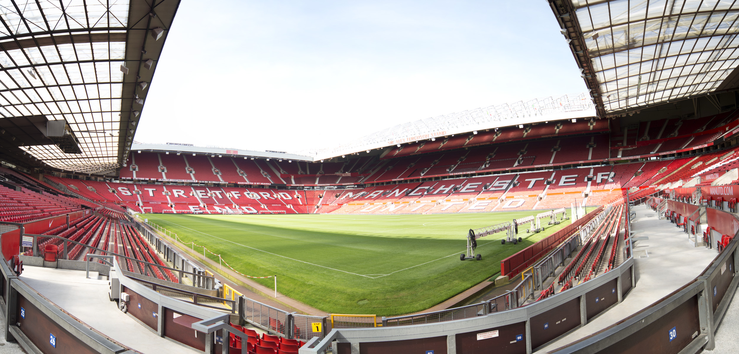 Ticket sales open for Manchester United away match on 3 November